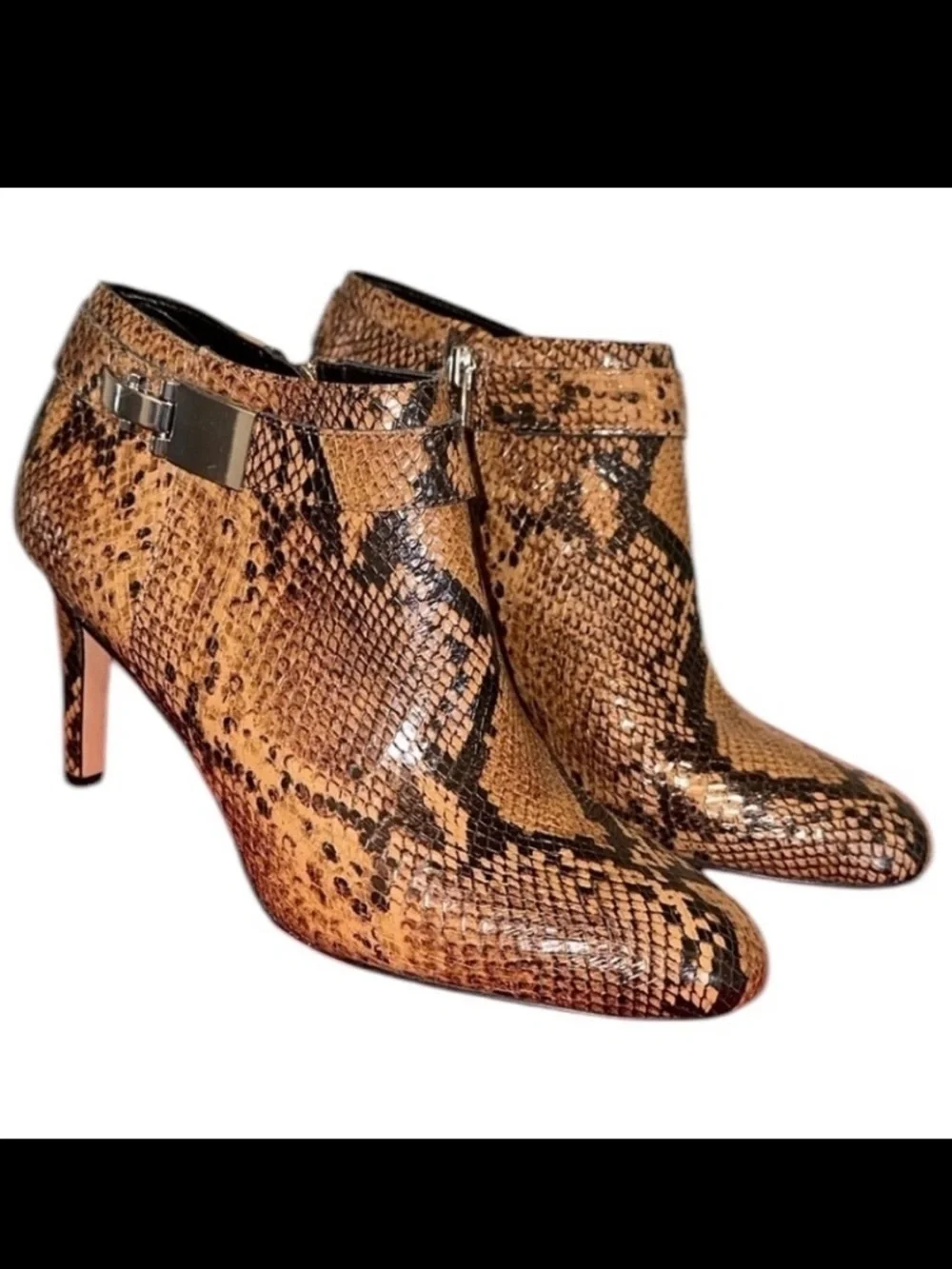 NEW Vince Camuto Chelsea Leather Ankle bootie shootie Sz 9.5 MSRP $160